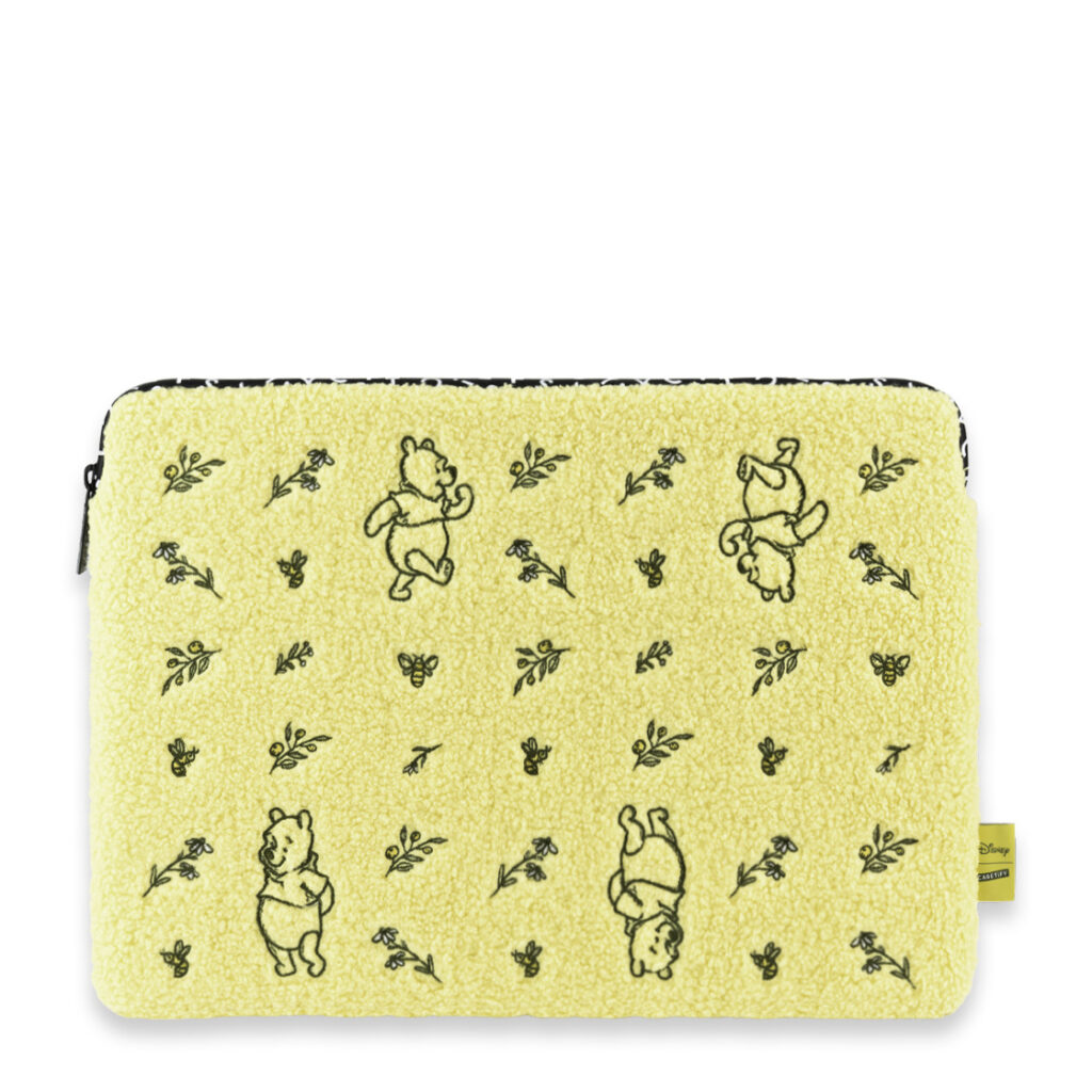 Winnie the Pooh Tossed Floral Teddy Laptop Sleeve